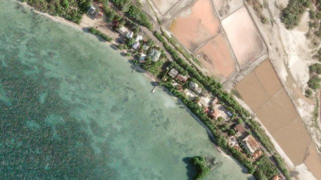 Playa Bahía Salinas Cabo Rojo
